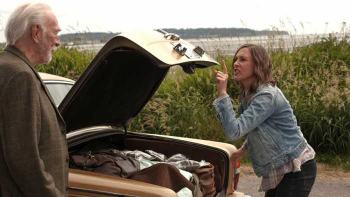 Vera Farmiga and Christopher Plummer in Boundaries
